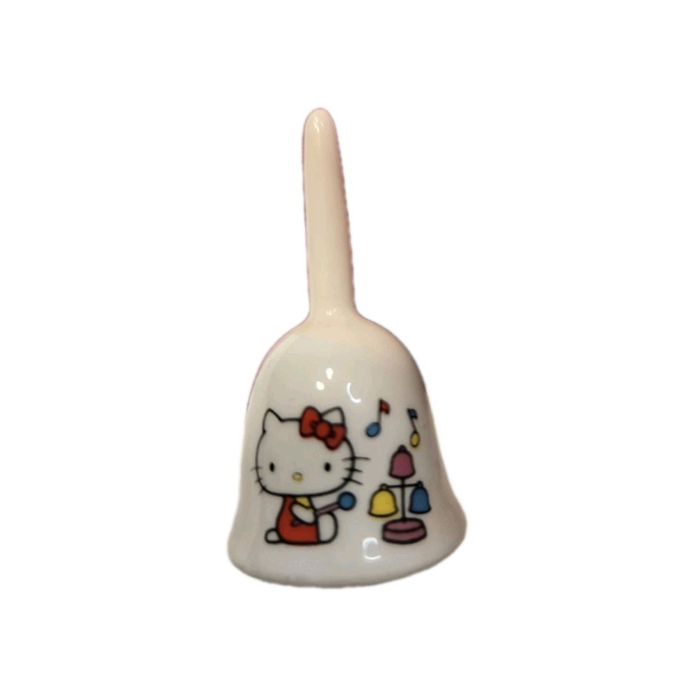 Hello Kitty Vintage Tiny Bell